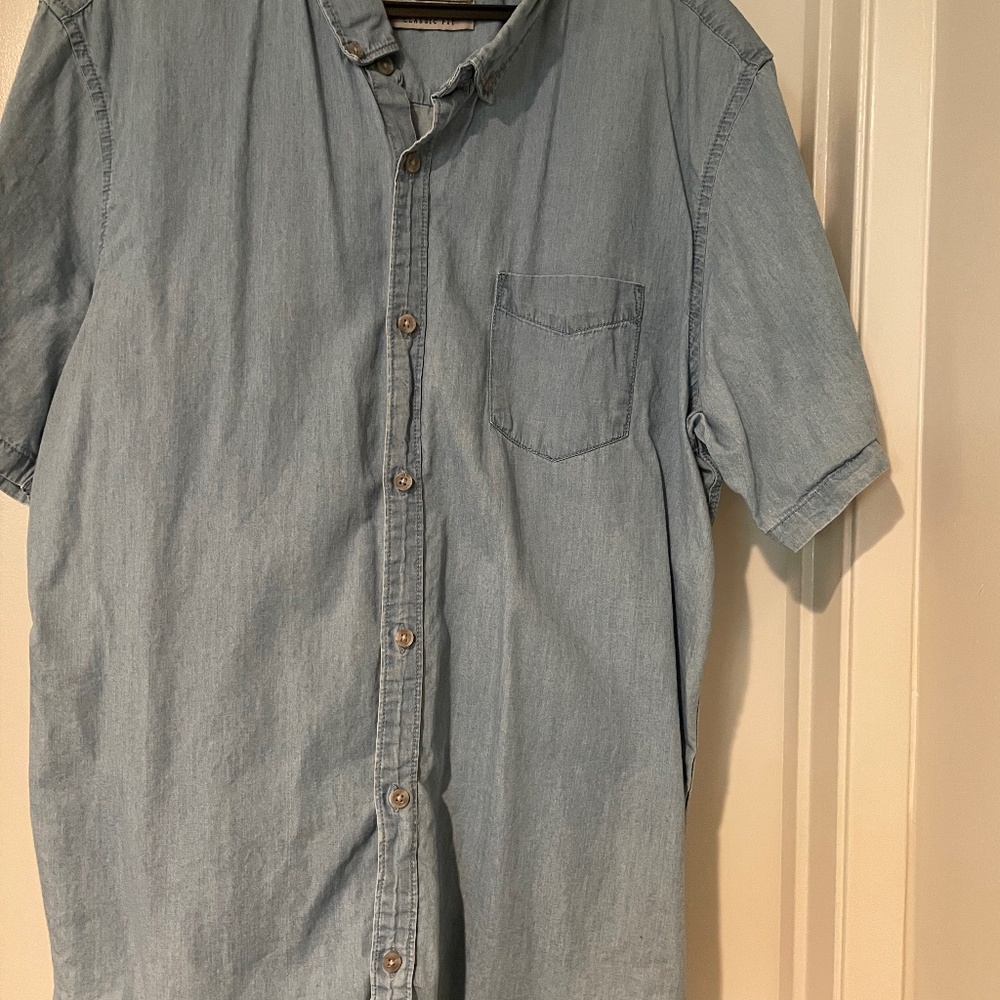 Short sleeve chambrays